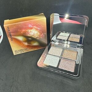🆕 Kylie Cosmetics 💦💦 wet shimmer ✨✨ quad